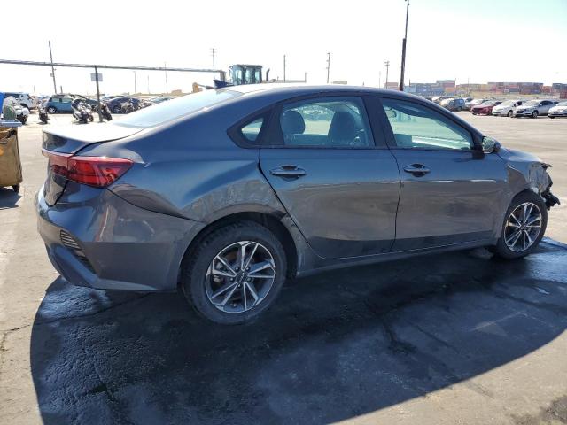 3KPF24AD1NE496471 KIA FORTE FE