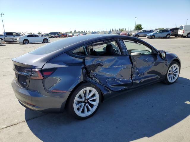 5YJ3E1EB8PF386211 Tesla MODEL 3