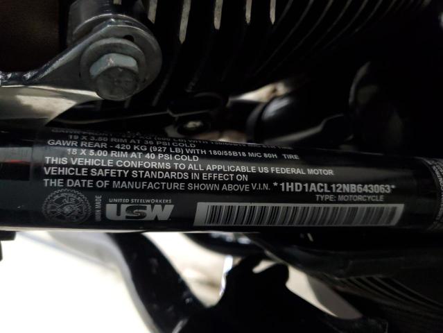 2022 HARLEY-DAVIDSON FLTRXST 1HD1ACL12NB643063
