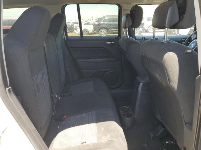 1C4NJRFB1ED910286 Jeep Patriot Latitude