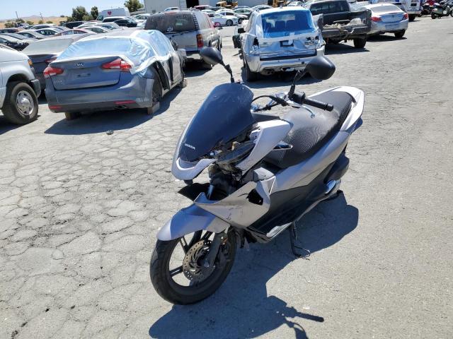 2016 HONDA PCX 150 RLHKF1806GY100908