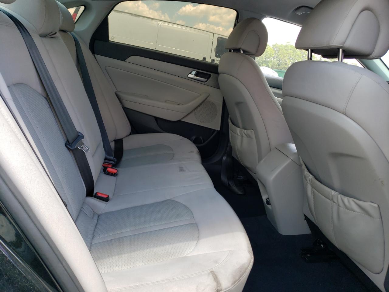 5NPE24AF8FH163985 2015 Hyundai Sonata Se