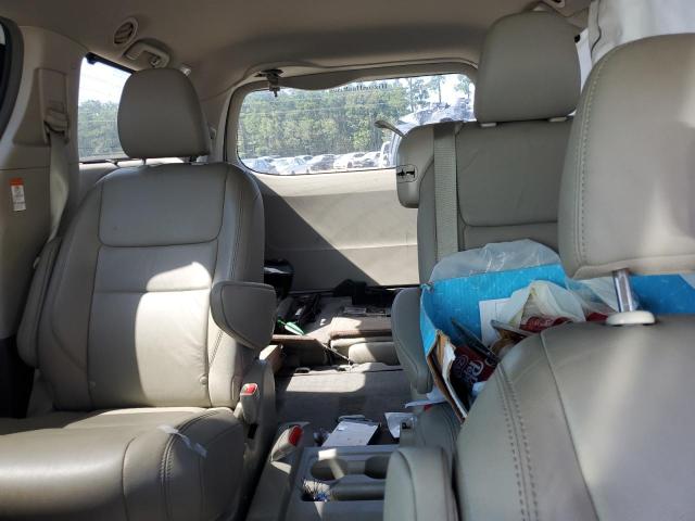 5TDYZ3DC3KS986333 Toyota SIENNA XLE
