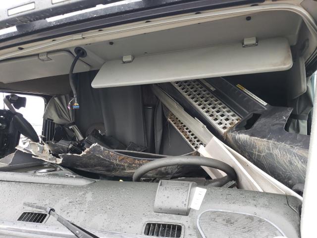 Lot #2505497046 2019 VOLVO VN VNL salvage car