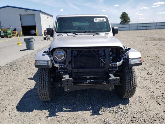 1C4HJXEN3LW303529 Jeep Wrangler Unlimited Sahara