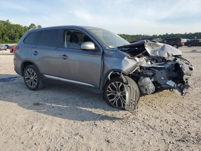 JA4AD3A39JJ005741 Mitsubishi Outlander Se