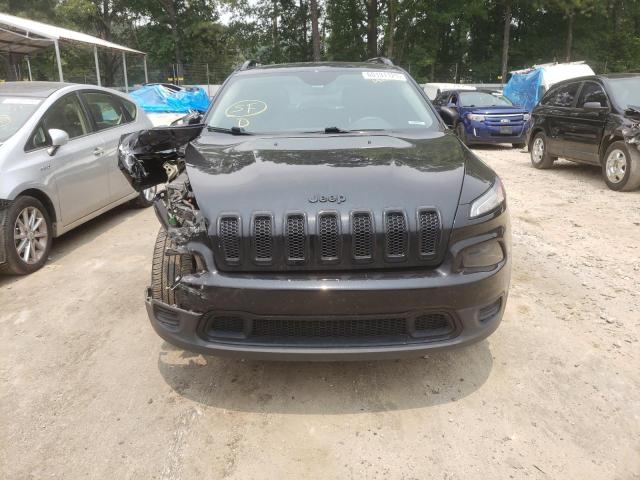 1C4PJLAB1HW661428 Jeep Cherokee Sport