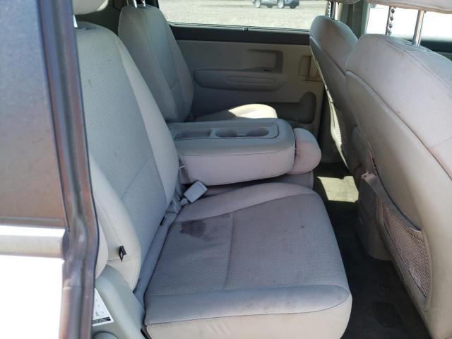 KNDMB5C13G6092421 KIA SEDONA LX
