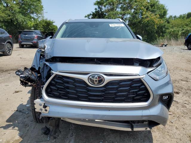 VIN 5TDGZRBH7NS202124 2022 Toyota Highlander, Xle no.5