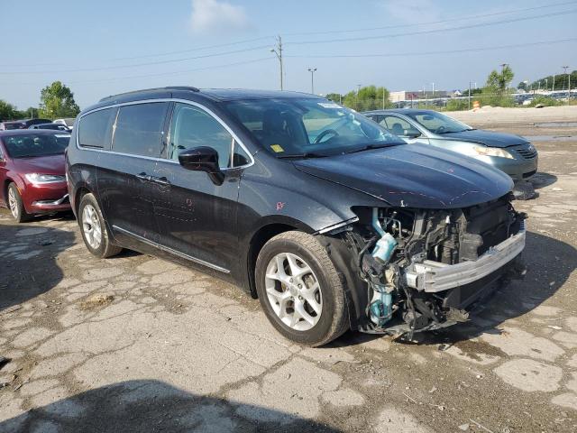 2C4RC1BG6HR756755 2017 CHRYSLER PACIFICA, photo no. 4