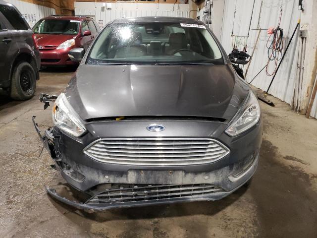 1FADP3J25FL359582 Ford Focus Titanium