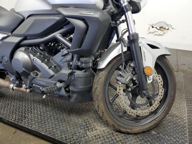 2016 HONDA CTX700 ND JH2RC6842GK200165