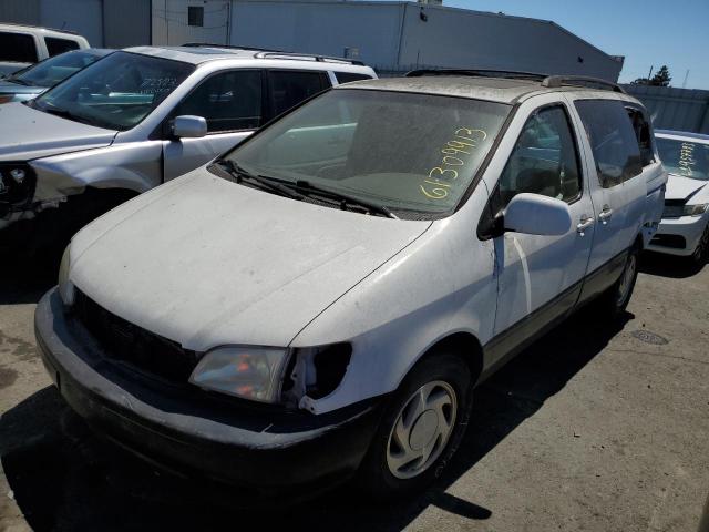 2001 Toyota Sienna LE