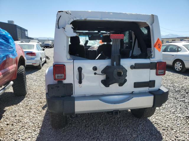 1C4BJWEG7FL691307 Jeep Wrangler Unlimited Sahara