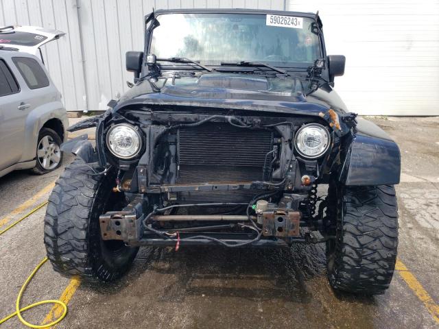 1C4BJWEG9HL687777 Jeep Wrangler Unlimited Sahara