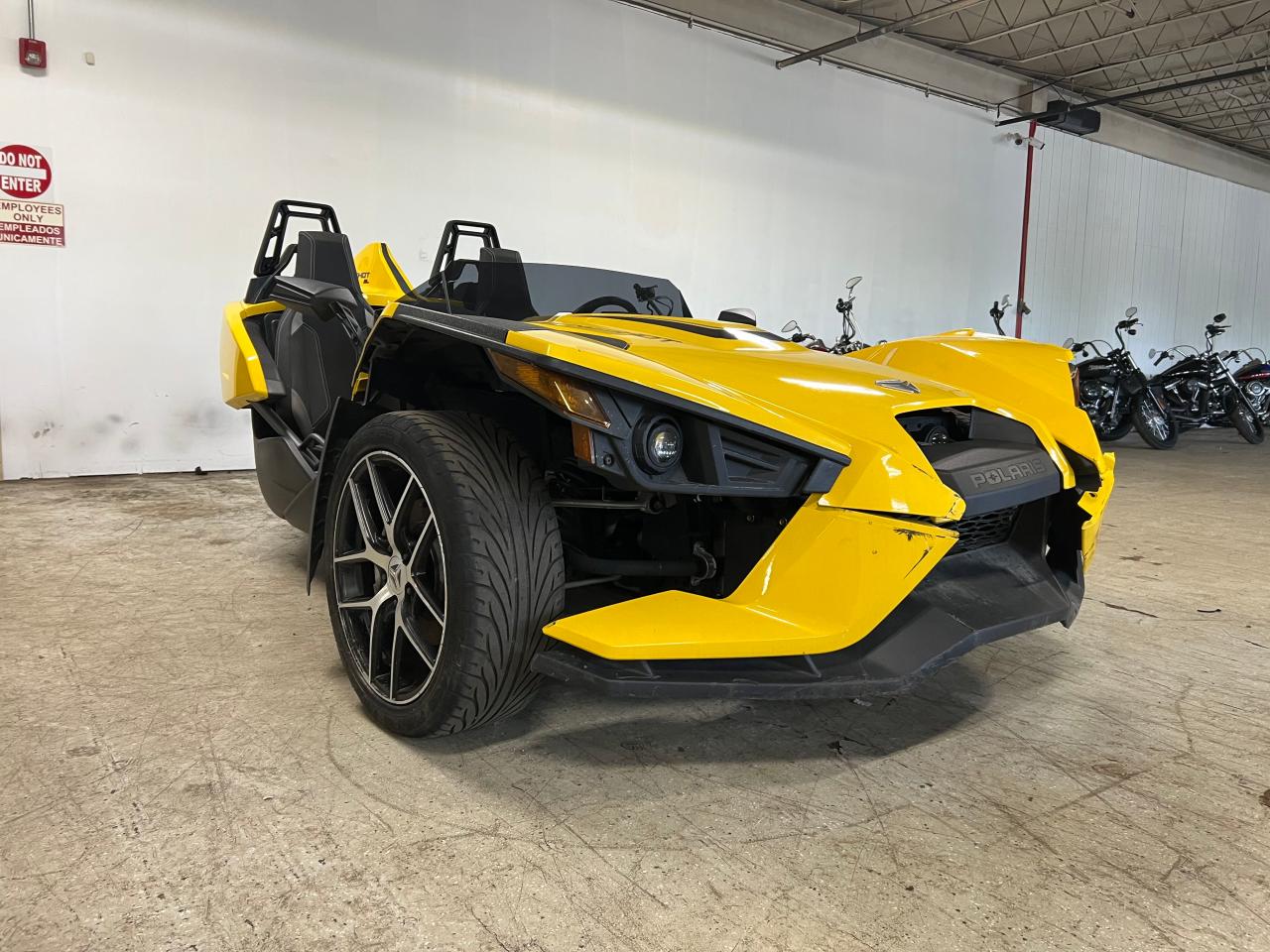 2015 Polaris Slingshot дром