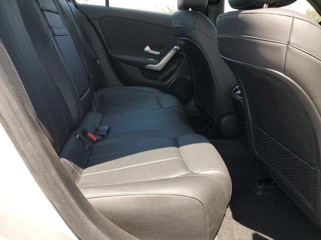 W1K3G4EB5LJ202444 Mercedes-Benz A 220