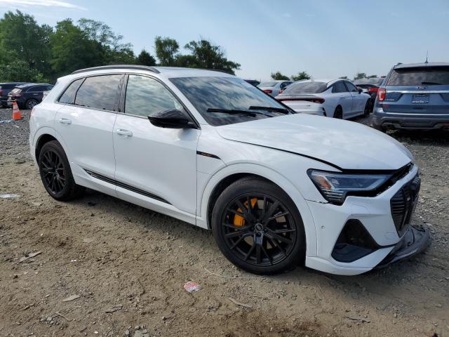 2022 AUDI E-TRON CHR WA1VABGE1NB015127