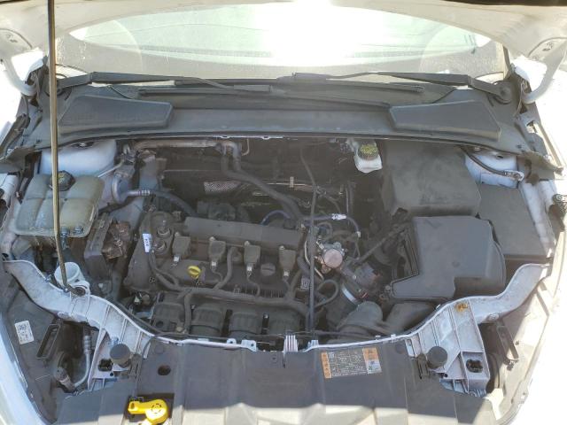 1FADP3K26JL237112 Ford FOCUS SE