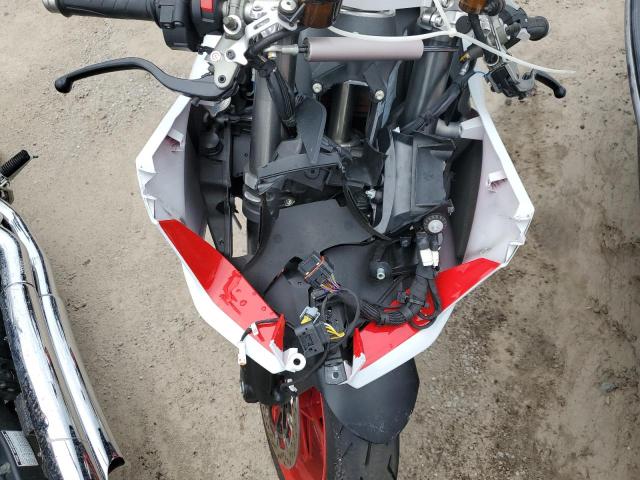 2022 DUCATI PANIGALE V ZDMHAATW1NB005844