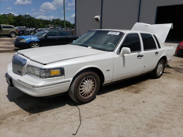 1996 Lincoln Town Car Signature