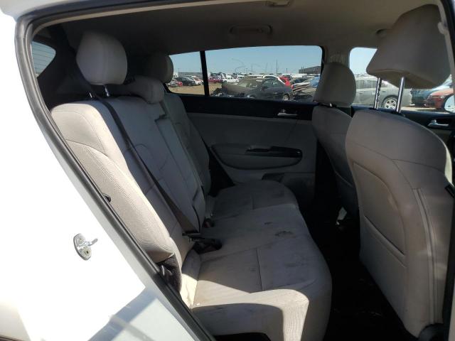 KNDPMCAC1M7934341 KIA Sportage Lx