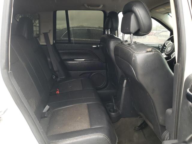 1C4NJCEAXGD751678 Jeep Compass Latitude