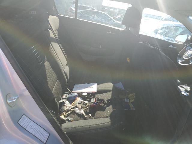 KNDPMCAC5J7444626 KIA Sportage Lx