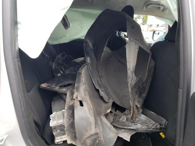 ZACNJBAB4KPJ89261 Jeep Renegade Sport