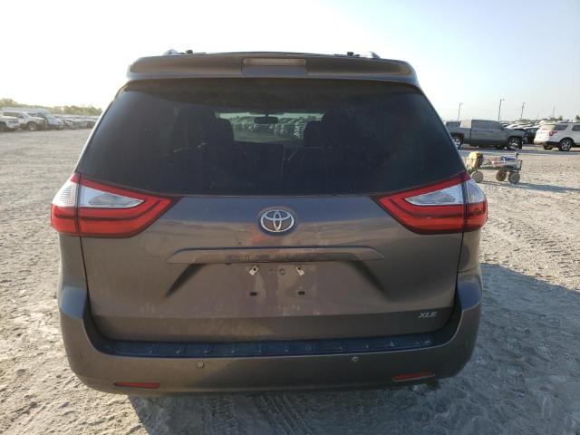 5TDYK3DC1GS710129 Toyota SIENNA XLE