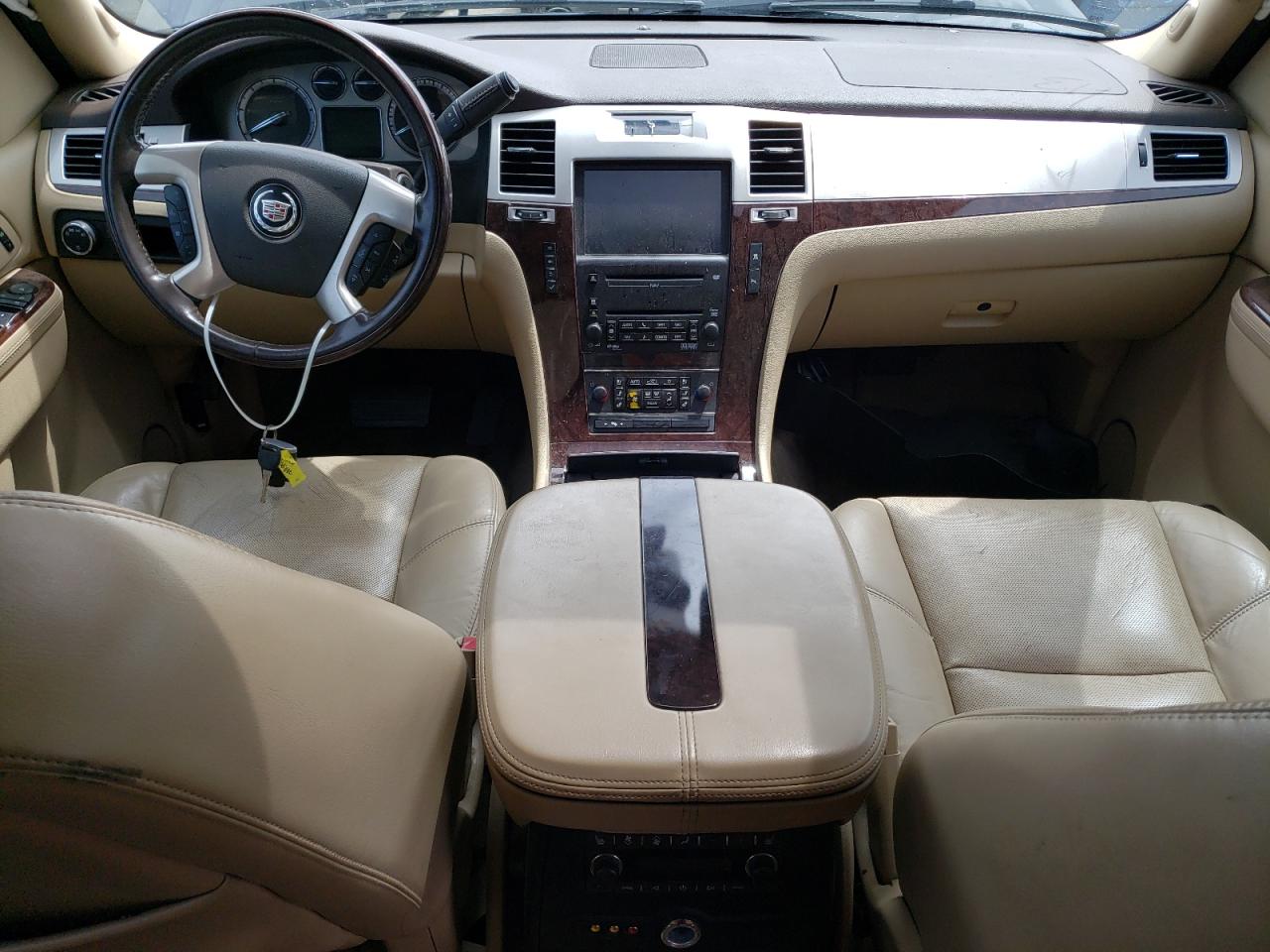 1GYUKBEF3AR136800 2010 Cadillac Escalade Luxury
