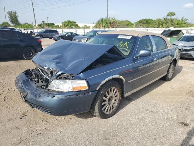 2005 Lincoln Town Car Signature