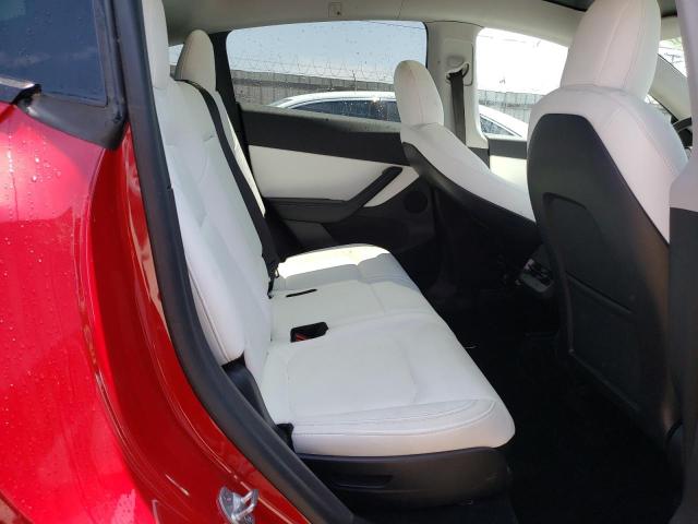 7SAYGAEE5NF352012 Tesla Model Y