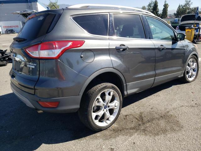 1FMCU0JX1GUC27872 Ford Escape Titanium