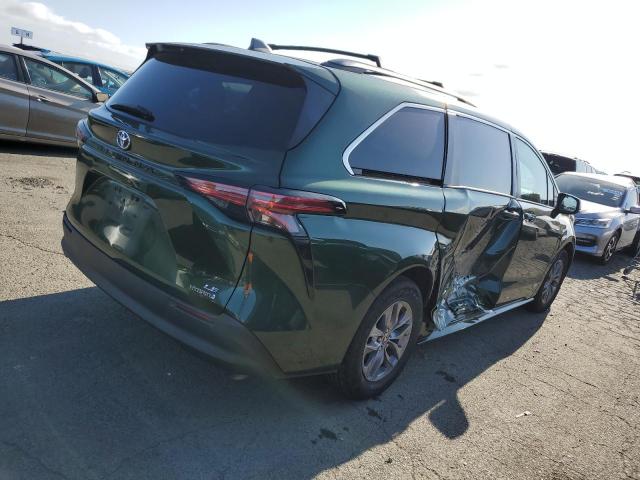 5TDBRKEC3MS001255 Toyota SIENNA LE