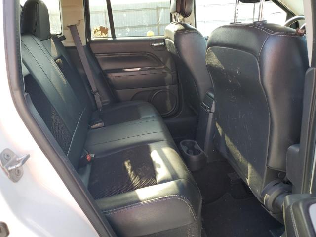 1C4NJDEB8GD594490 Jeep Compass Latitude