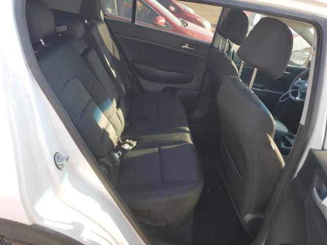 KNDPMCAC9H7274698 KIA Sportage Lx