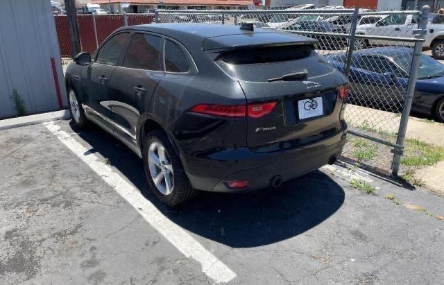 SADCJ2BV8HA067907 Jaguar F-pace Premium