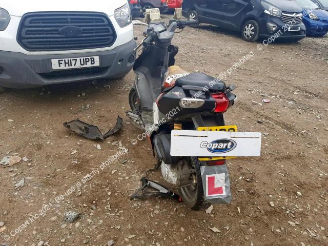 ZD4VFD00X9S037803, 2009 Aprilia Sr 50 R on Copart UK