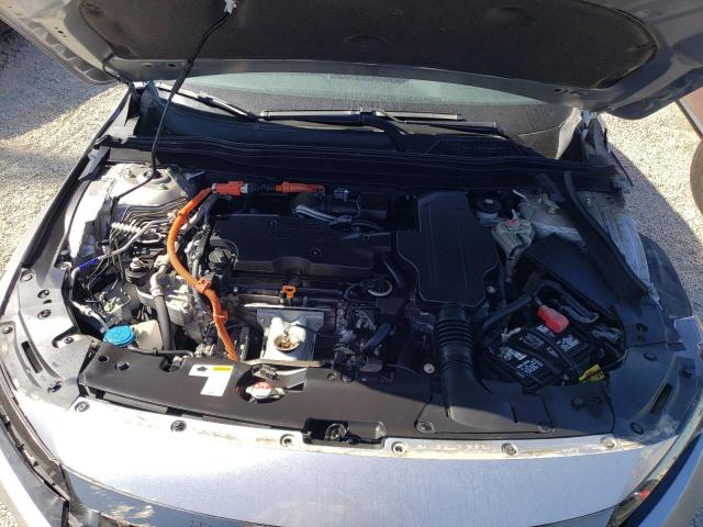 1HGCV3F22NA044710 Honda Accord HYB 11