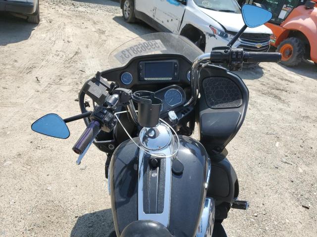 2018 HARLEY-DAVIDSON FLTRU 1HD1KGD31JB658359