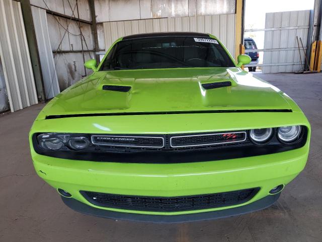 2C3CDZAT4FH711000 Dodge Challenger Sxt