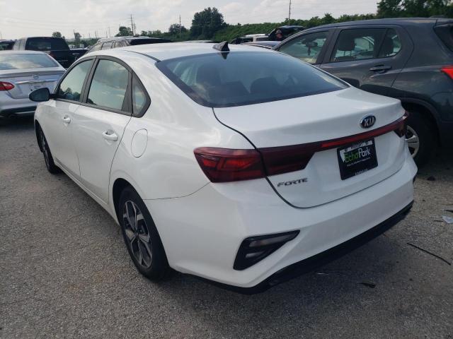 3KPF24AD9ME339589 KIA FORTE FE