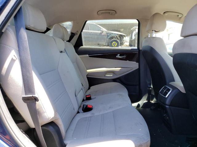 5XYPGDA37JG429402 KIA SORENTO LX