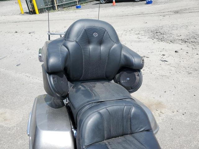 2017 HARLEY-DAVIDSON FLHTKSE CV - 1HD1TEF10HB960796