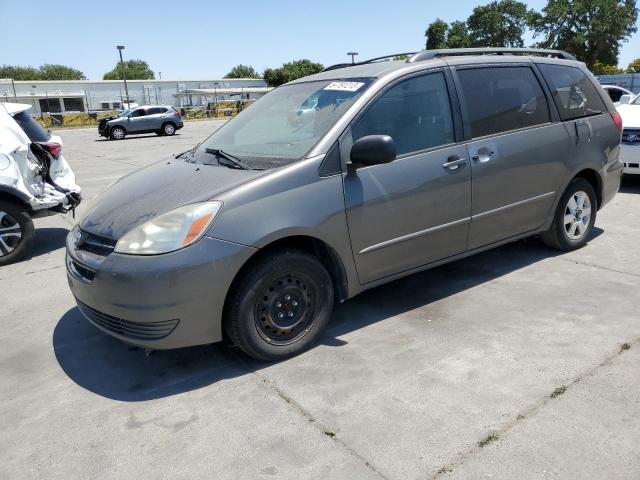 2005 Toyota Sienna CE