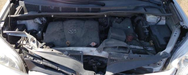 5TDKZ3DC0LS049379 Toyota SIENNA LE
