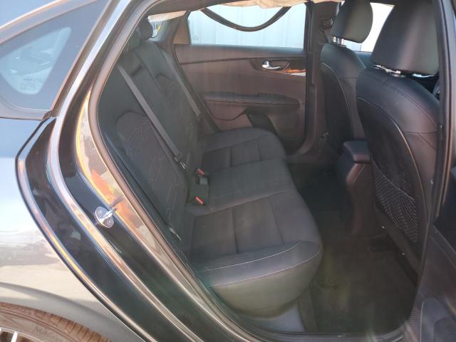 3KPF54AD4PE613339 KIA Forte Gt Line