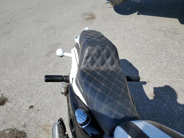 2004 HARLEY-DAVIDSON XL883 1HD4CAM394K438835