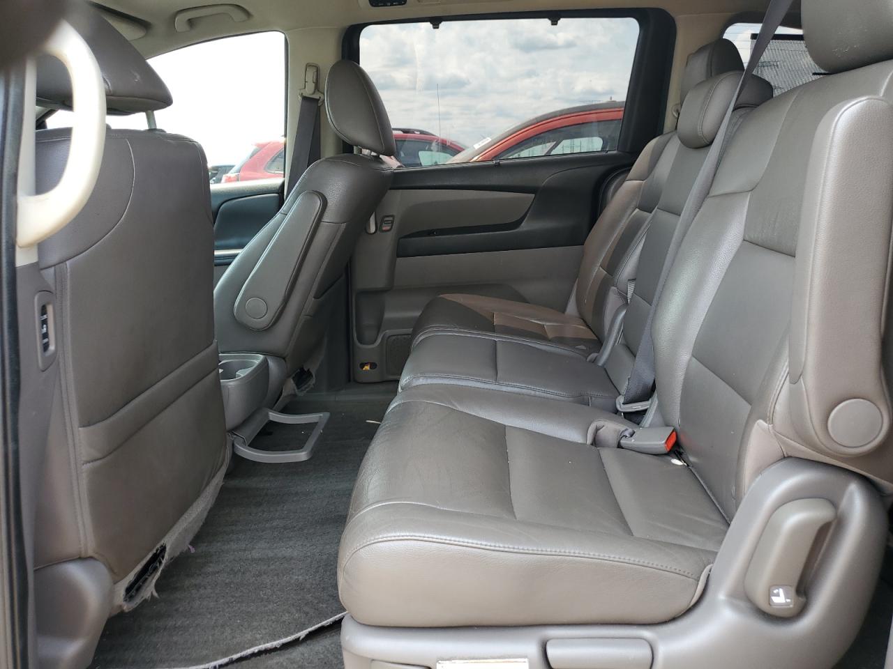 5FNRL5H92BB102418 2011 Honda Odyssey Touring